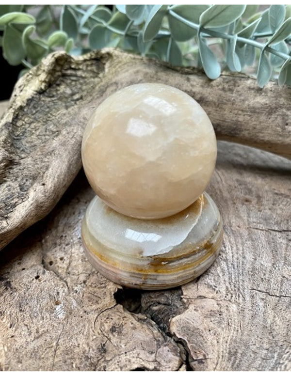 Aragoniet (Onyxmarmer) bolvoet