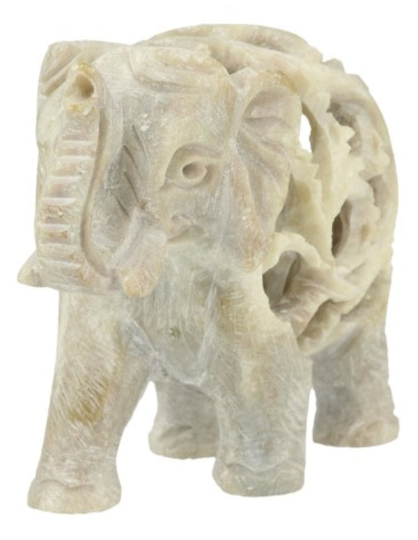 Speksteen olifant in olifant 6,5 cm slurf op