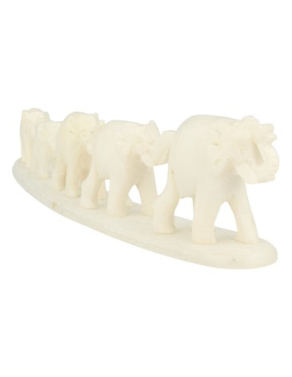Speksteen 5 olifanten op strip 19 cm wit