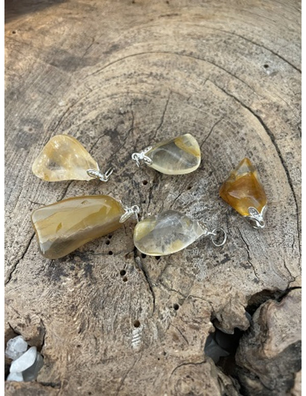 Golden Healer edelsteen hanger geslepen