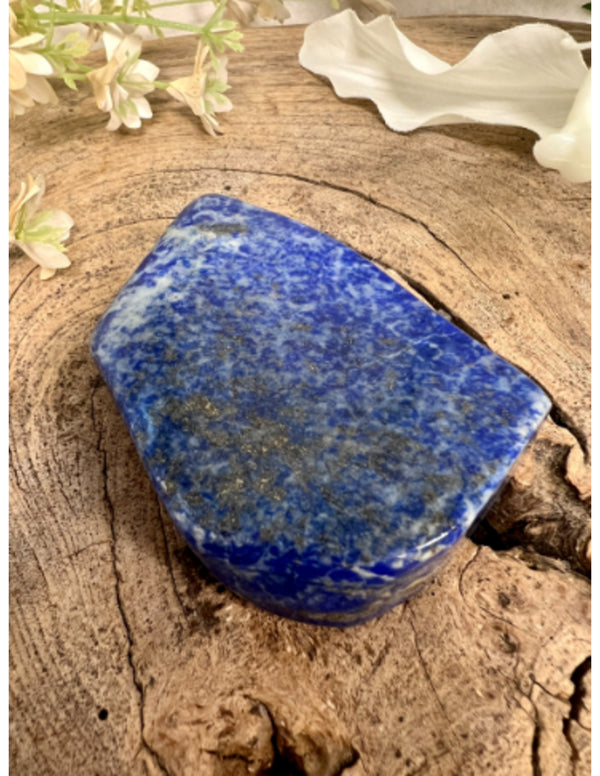 Lapis Lazuli sculptuur gepolijst 150-200 gram