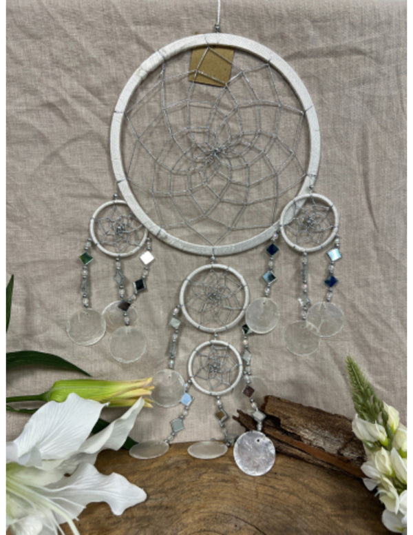 Dromenvanger spiegel-schelp 22 CM - Wit