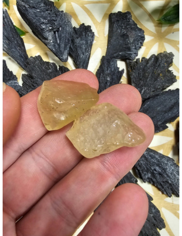 Libisch glas ruw 10 gr. brokjes