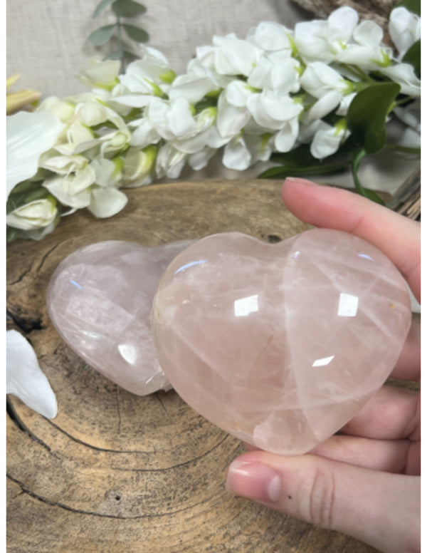 Roze kwarts edelsteen hart 250-300 gram