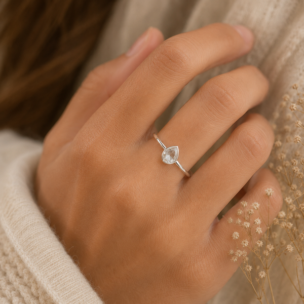 Edelsteen Ring Bergkristal - 925 Zilver - Peervorm (Maat 17)