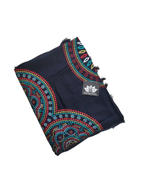 Om Namaste Sarong - 628 - Kleurige Bloem op Zwart