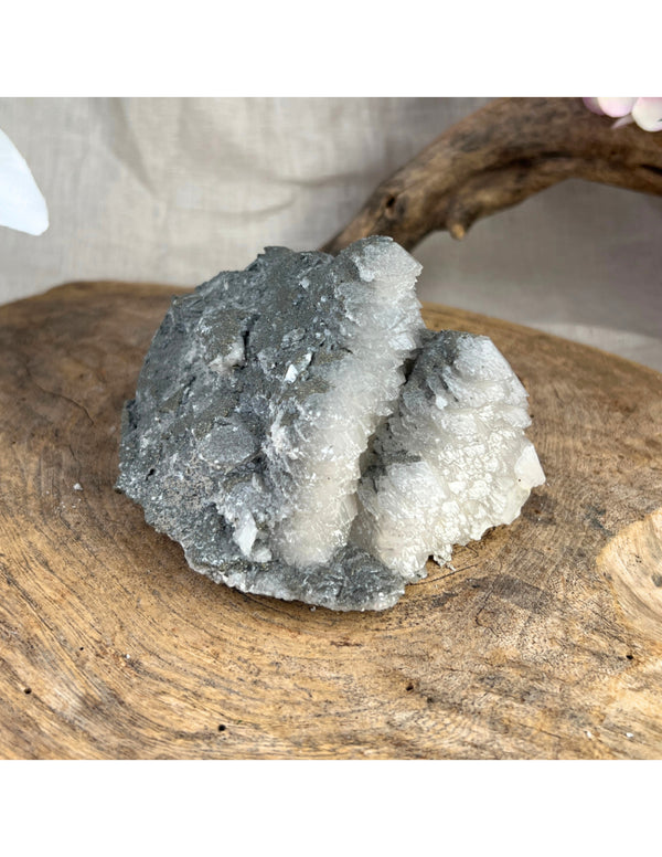 Calciet met Pyriet ruw nr.02
