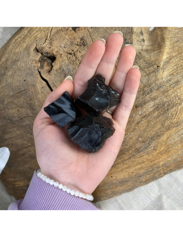 Obsidiaan zwart 100 gr. ruwe brokjes
