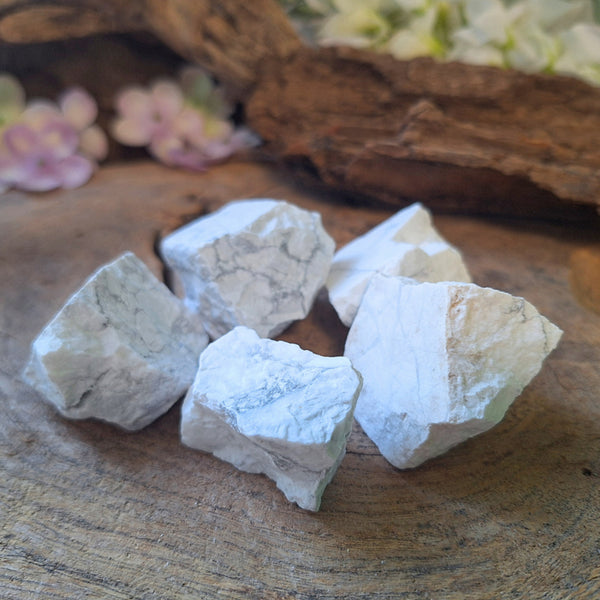 Howliet wit 250 gr. ruwe brokjes