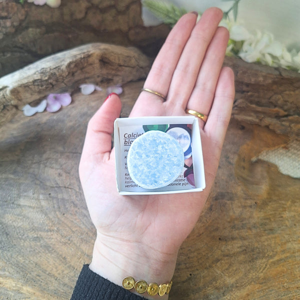 Calciet blauw ema egg