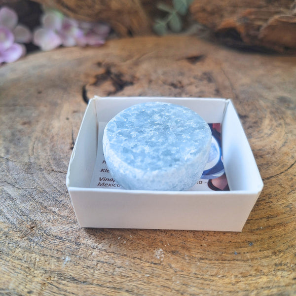 Calciet blauw ema egg