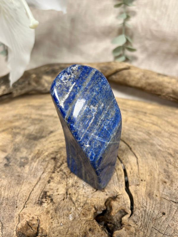 Lapis Lazuli sculptuur gepolijst 200-300 gram