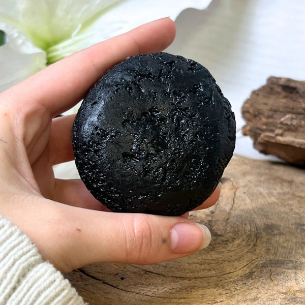 Tektiet ruw 200-250 gram (Indochiniet - Zwarte Moldaviet)