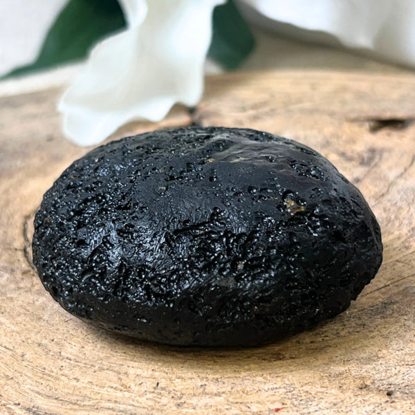 Tektiet ruw 200-250 gram (Indochiniet - Zwarte Moldaviet)
