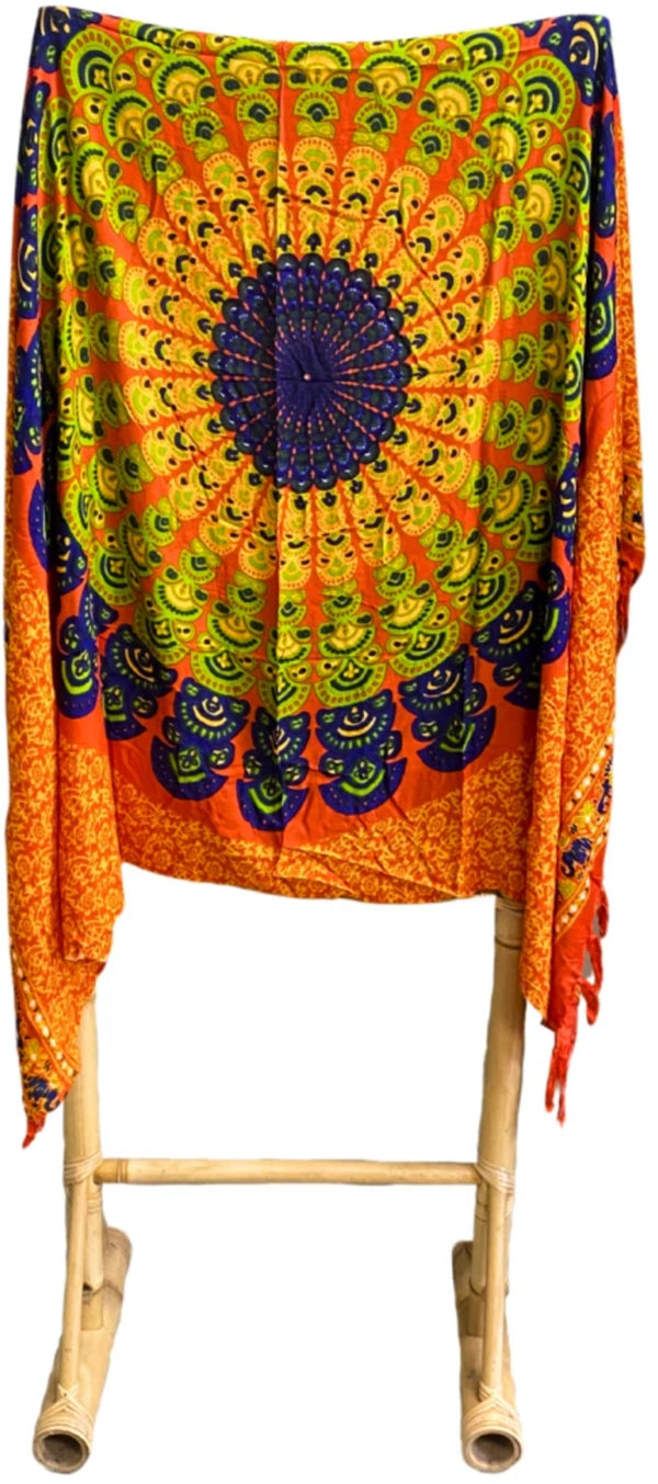 Om Namaste Sarong - 655 - Mandala - groen & blauw op oranje