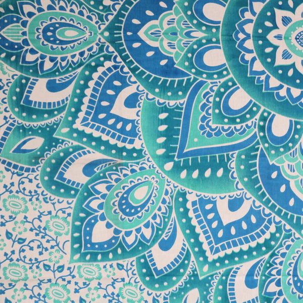 Grand Foulard 506 - Mandala - Blauw op wit