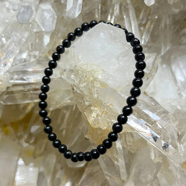 Kralenarmband 4mm Toermalijn zwart