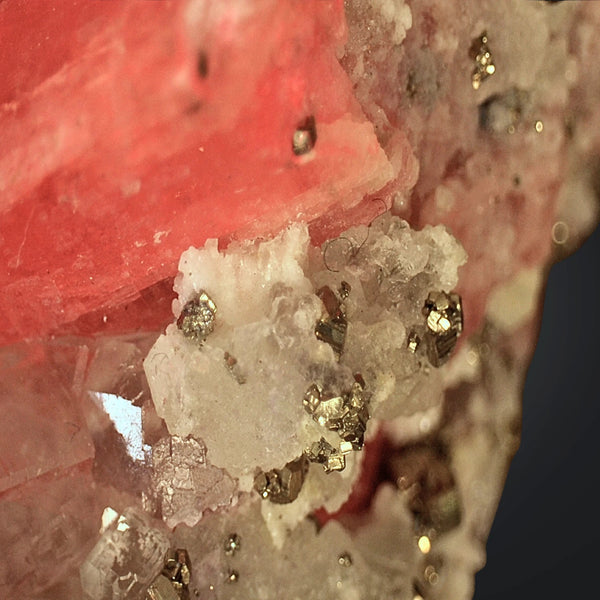 Rhodochrosiet- Pyriet- Dolomiet en Fluoriet nr.06 - China