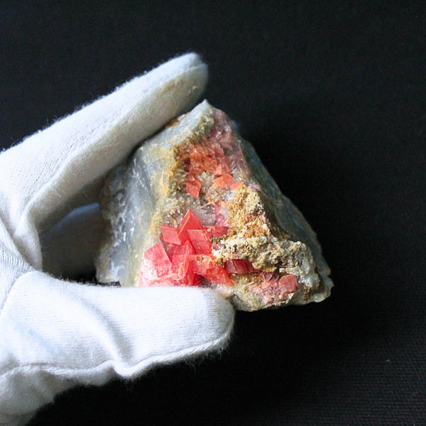 Rhodochrosiet en Pyriet met Dolomiet nr.07