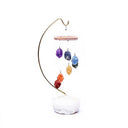 Mobiele 7 Chakra's Met Ruwe Halfedelstenen Op Apophyliet Voet ± 23x15.5cm
