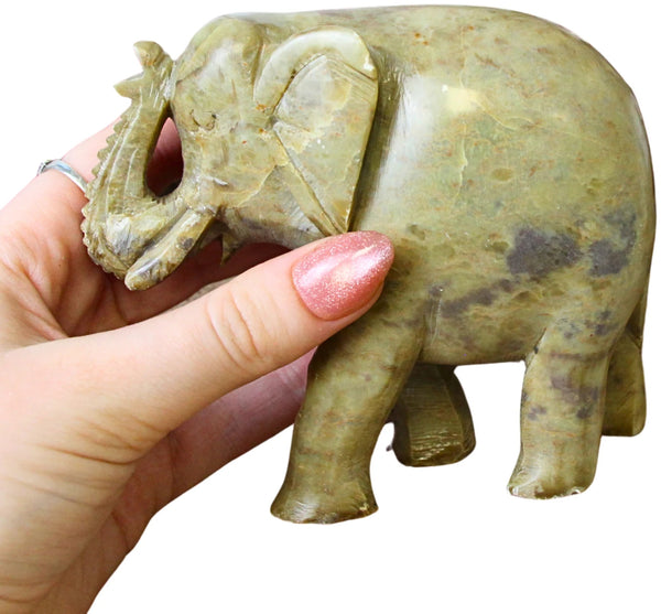 Speksteen olifant groen 10 cm