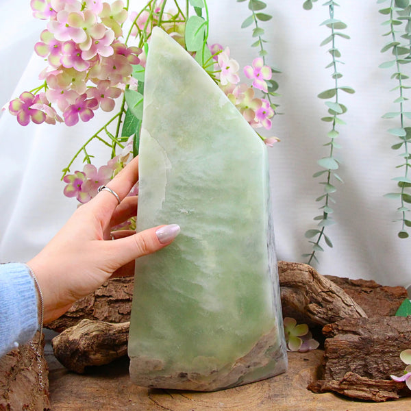 Jade serpentijn sculptuur nr.33