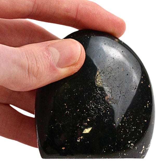 Toermalijn zwart sculptuur150-200 gram