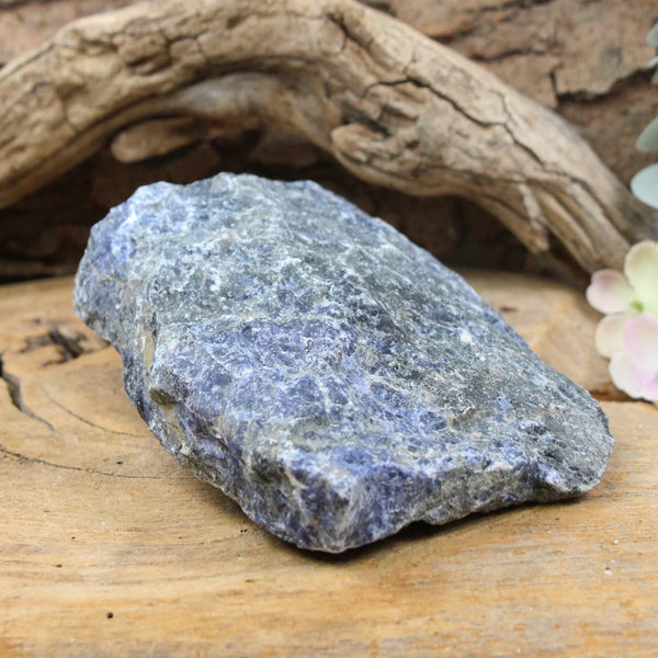 Sodaliet ruw cut base nr.23