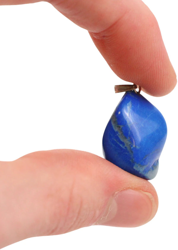 Howliet blauw geboorde edelsteenhanger