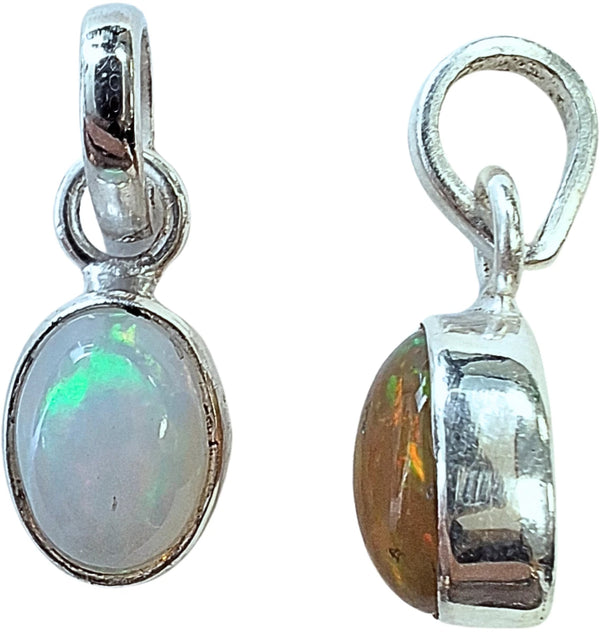 Opaal hanger ovaal zilver klein
