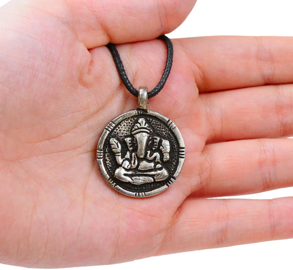 Ganesha hanger c1