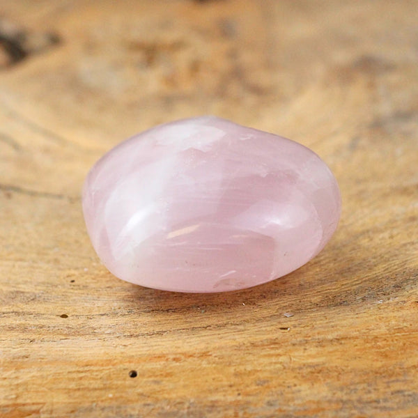 Roze kwarts hart 70-100 gram