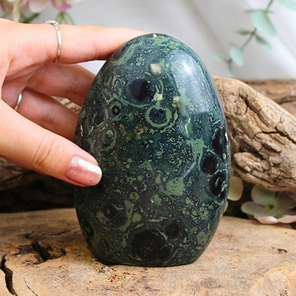 Jaspis kamballa (eldariet) sculptuur nr.17