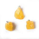 Edelsteenhanger Gele Calciet Ruw ±3cm