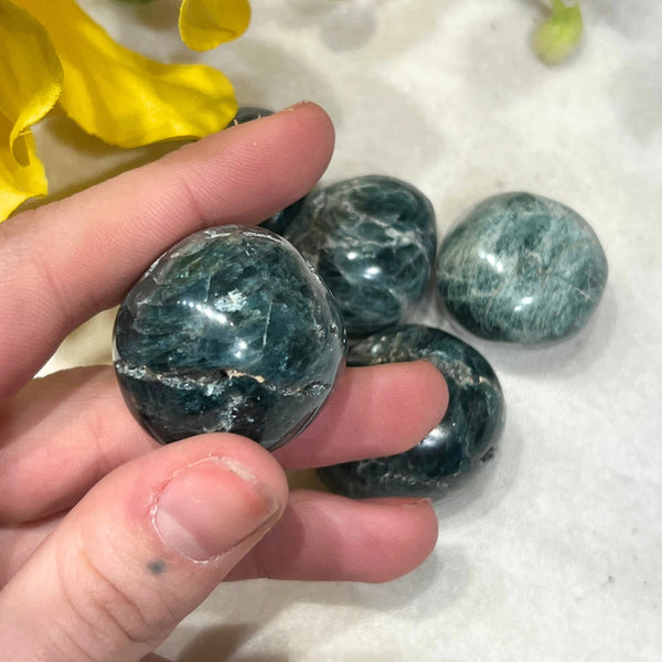 Trommelstenen Apatiet Groen (20-30 mm) - 200 gram