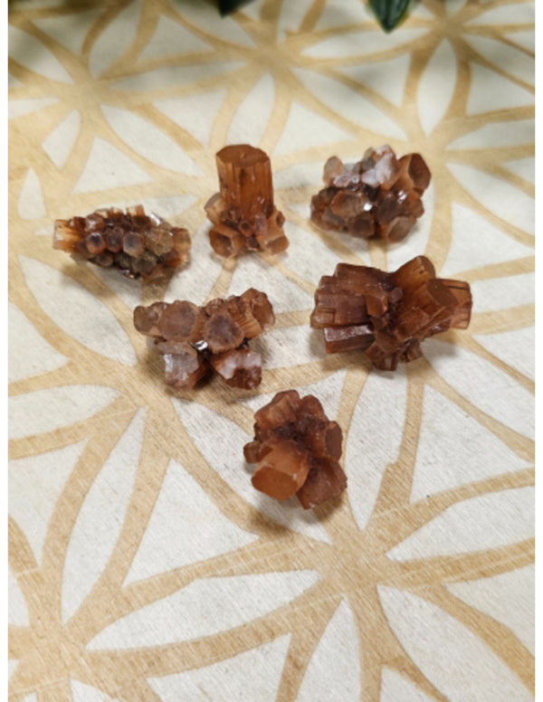 Ruwe Aragonietroosje Edelsteen 2-4 cm  (ca. 20 gram)