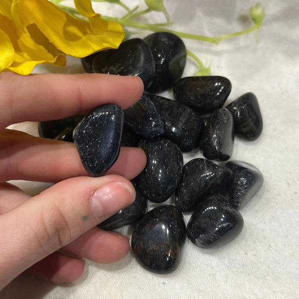 250 gram blauwe Aventurijn trommelstenen uit Brazilië