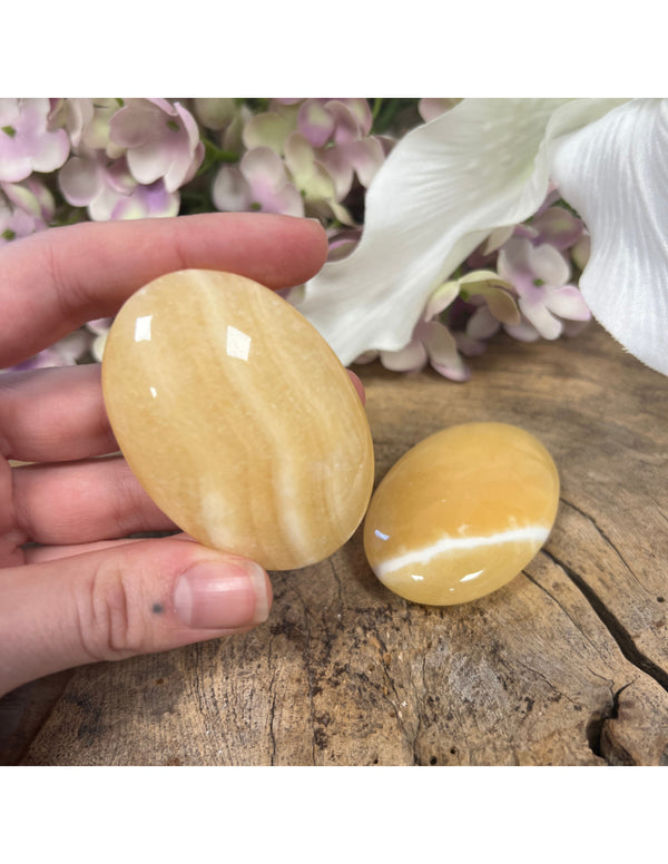 Afghaanse Mangocalciet Handsteen Half-edelsteen 90 Gram