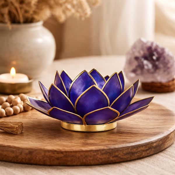 Sfeerlicht Lotus 6e Chakra Indigo Goudrand Capiz Schelp