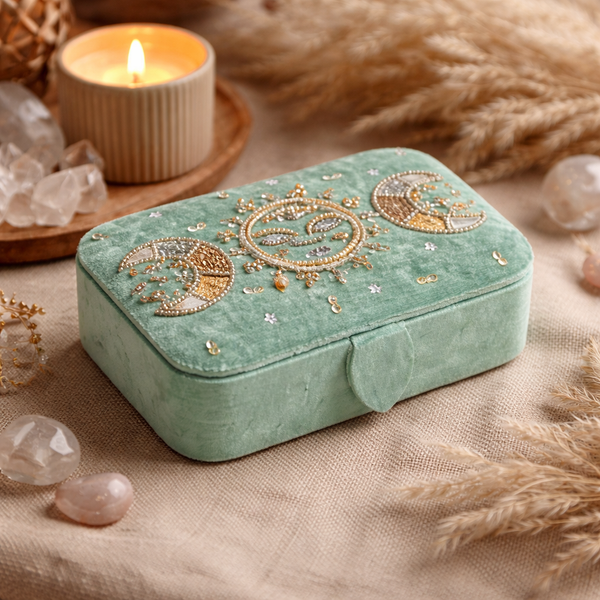 Sieraden- En Tarotdoosje Maanfasen Fluweel Mint 11x15,5x5 cm