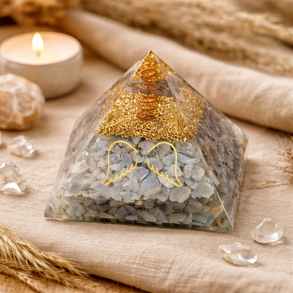Orgoniet Piramide Angeliet Met Engelenvleugels ±7,5cm