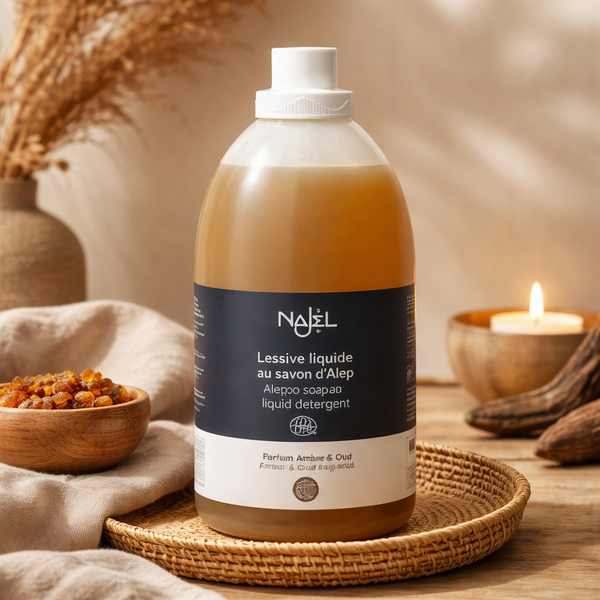 Vloeibaar Wasmiddel Aleppozeep Met Amber En Oudh Geur 2000 ml