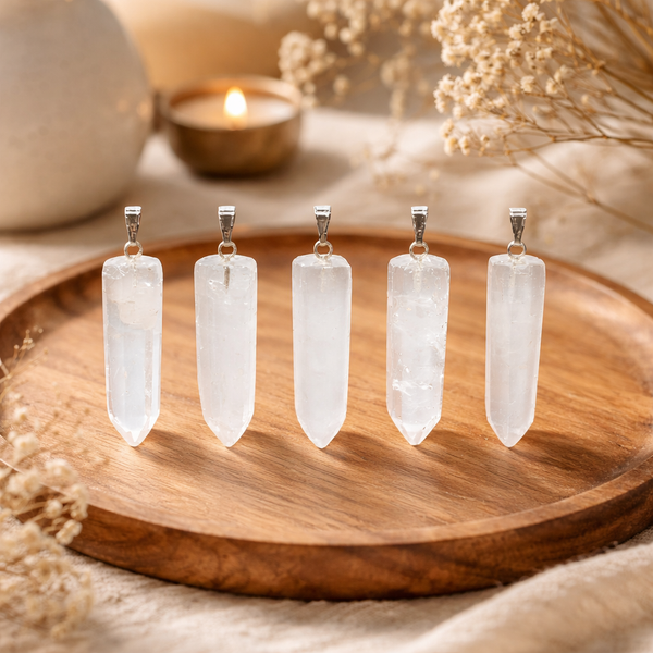 Hanger Bergkristal Facet Geslepen Met Zilverkleurig Hangertje