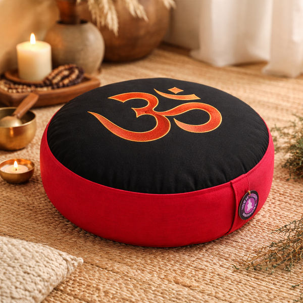 Yogi & Yogini Meditatiekussen Ohm Rond Katoen Zwart Rood 33 x 17 cm