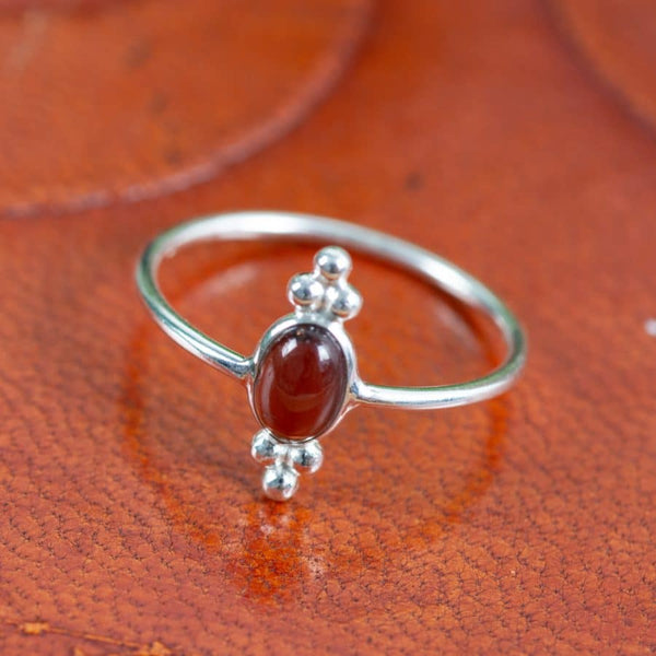 Edelsteen Ring Granaat - 925 Zilver - Fancy (Maat 17)