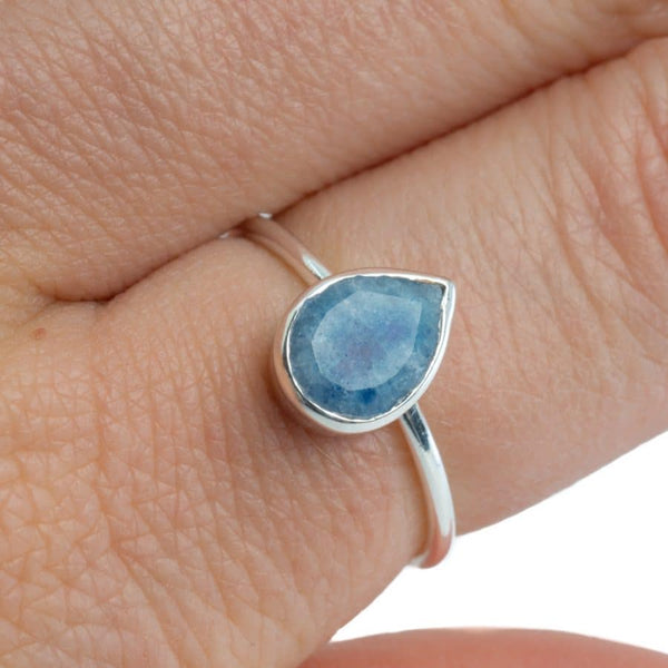 Edelsteen Ring Saffier (gekleurd) - 925 Zilver - Peervorm (Maat 17)