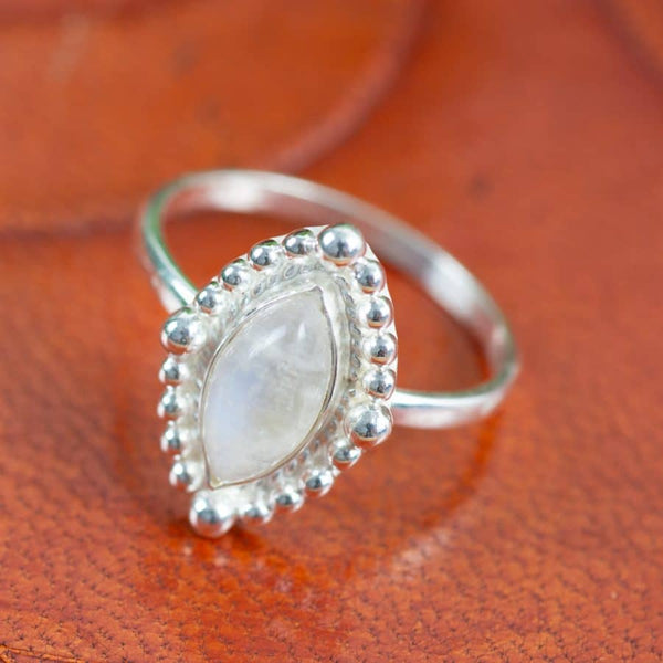 Edelsteen Ring Regenboog Maansteen - 925 Zilver (Maat 17)