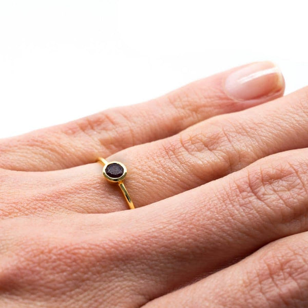 Geboortesteen Ring Robijn Juli - 925 Zilver Verguld (Maat 17)