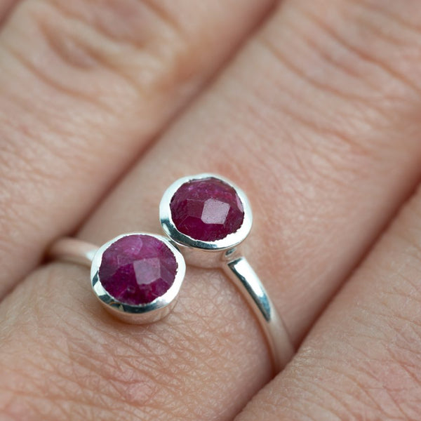 Geboortesteen Ring Robijn Juli - 925 Zilver - Zilverkleurig