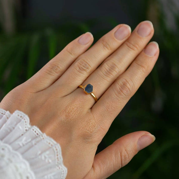 Geboortesteen Ring Ruwe Saffier September - 925 Zilver